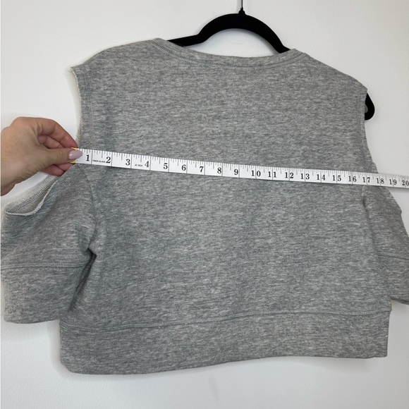 BCBGMaxAzria Gray Cropped Cut Out The Top - Picture 9 of 16